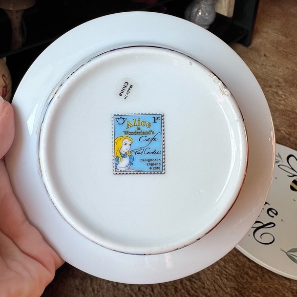 NIB Alice in Wonderland Paul Cardew
2 Piece Baby Set Porcelain Bowl Cup NIB - Picture 9 of 17